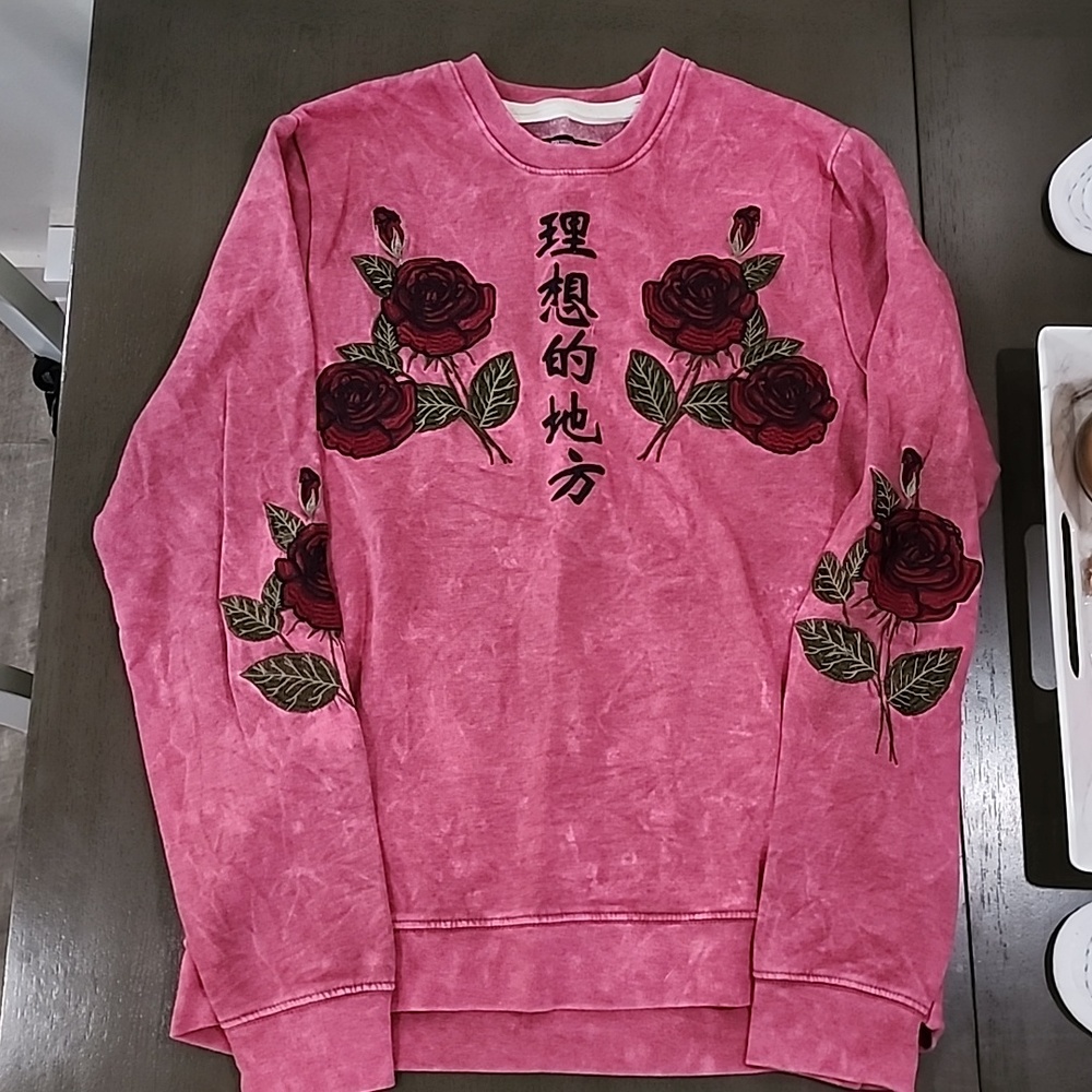 Rose embroidered sweatshirt